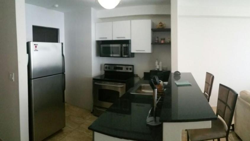 Excellent fully furnished apartment in av balboa, lt