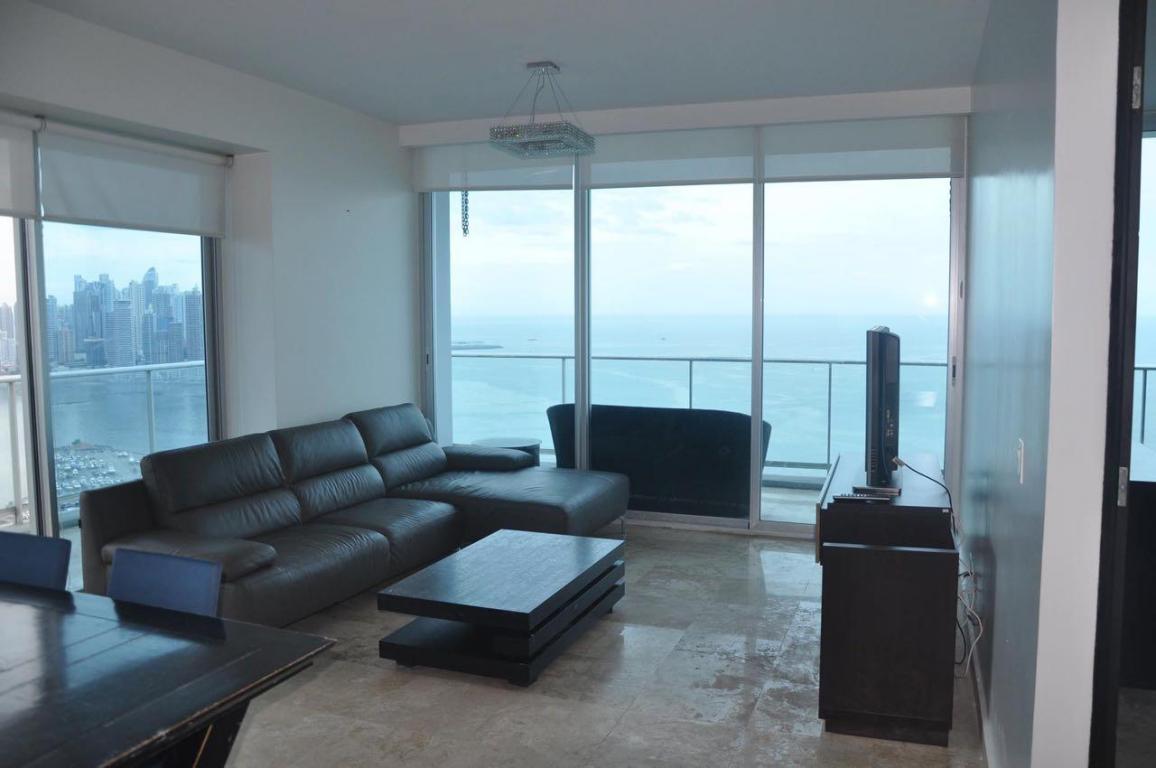 Maravilloso apartamento amoblado en la avenida balboa. lr 16-3313.