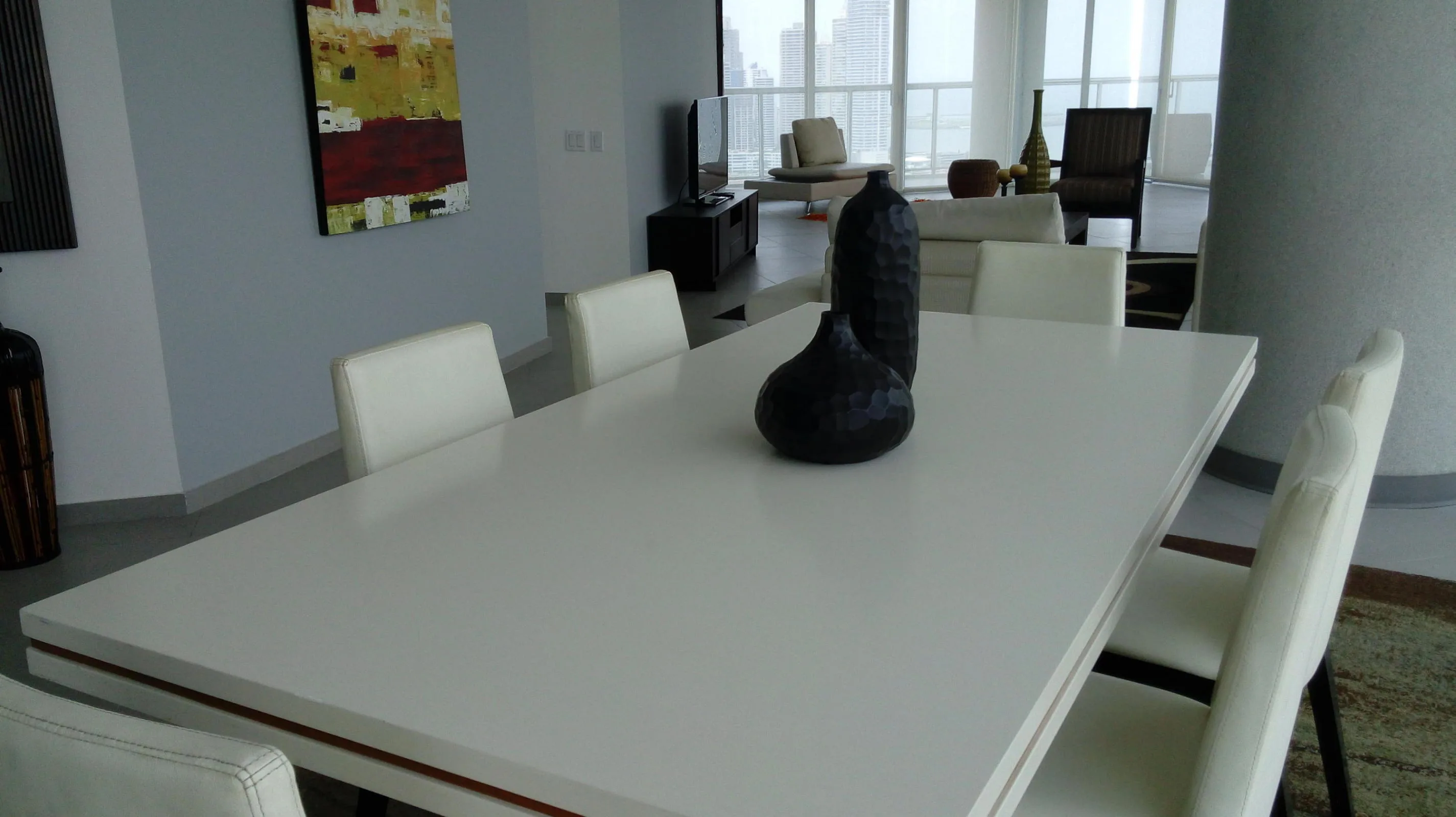 Elegante apartamento amoblado en la avenida balboa. lr 16-3310. — 2