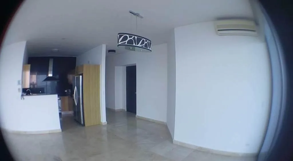 Grandioso apartamento con lÃ­nea blanca en la avenida balboa. lr 16-2734. — 2
