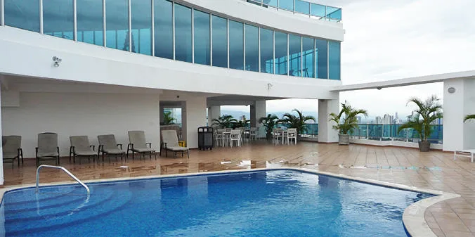 Vendo apto amoblado con vista al mar en avenida balboa  — 2