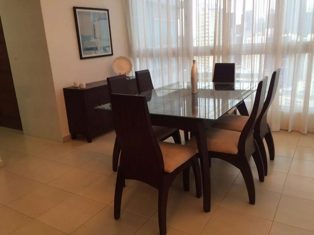 Se alquila apartamento en panamÃ¡, avenida balboa tlf .rtq — 3
