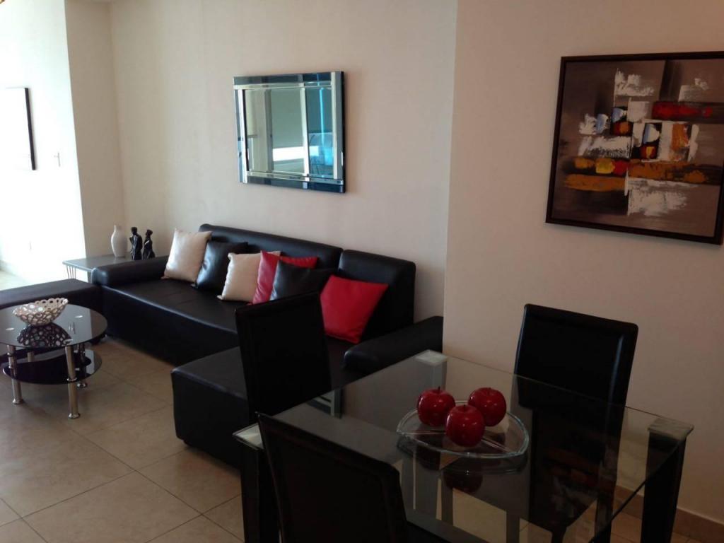 Se alquila apartamento en panamÃ¡, avenida balboa tlf .rtq