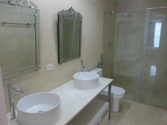 Lujoso apartamento en alquiler, ave. balboa. cod. 16-3412 jdl — 2