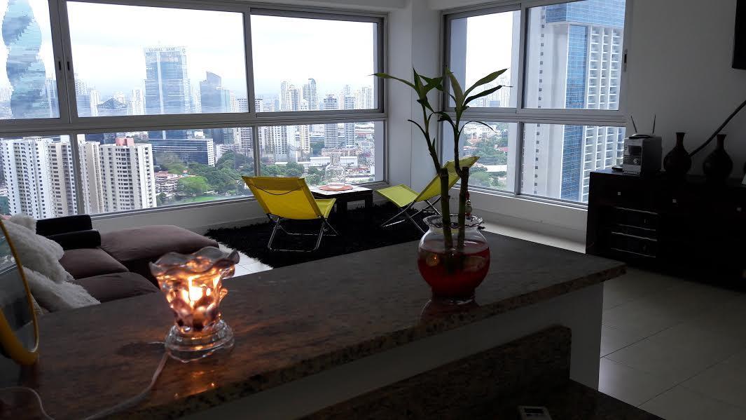 Se alquila apartamento 138m2 en panamÃ¡, av balboa tlf .rtq
