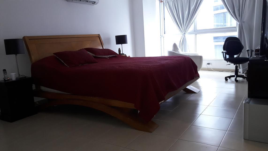 Se alquila apartamento 138m2 en panamÃ¡, av balboa tlf .rtq