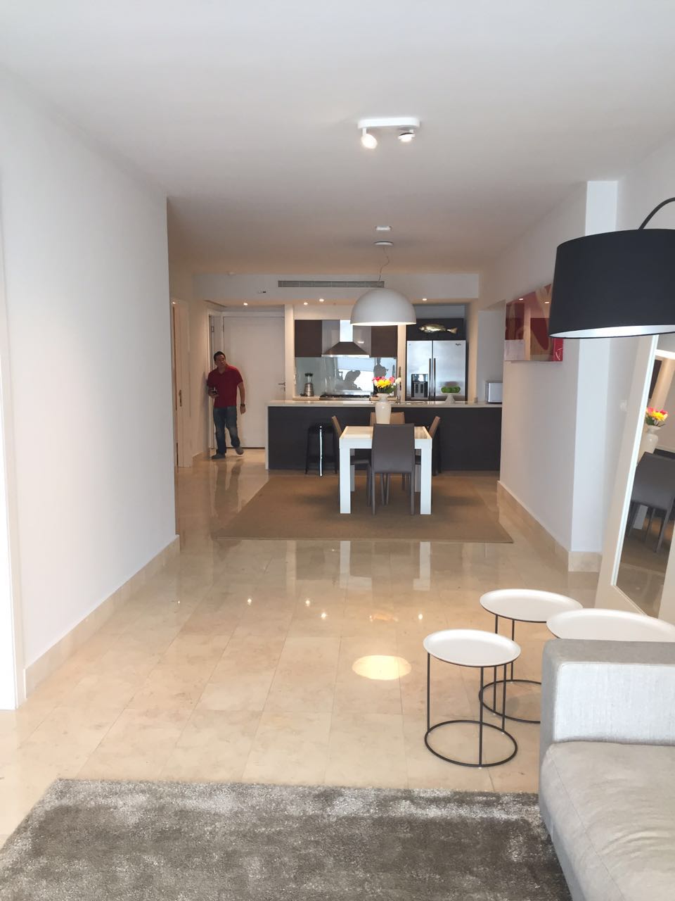 Apartment for rent in tower yoo middle floor full furnished