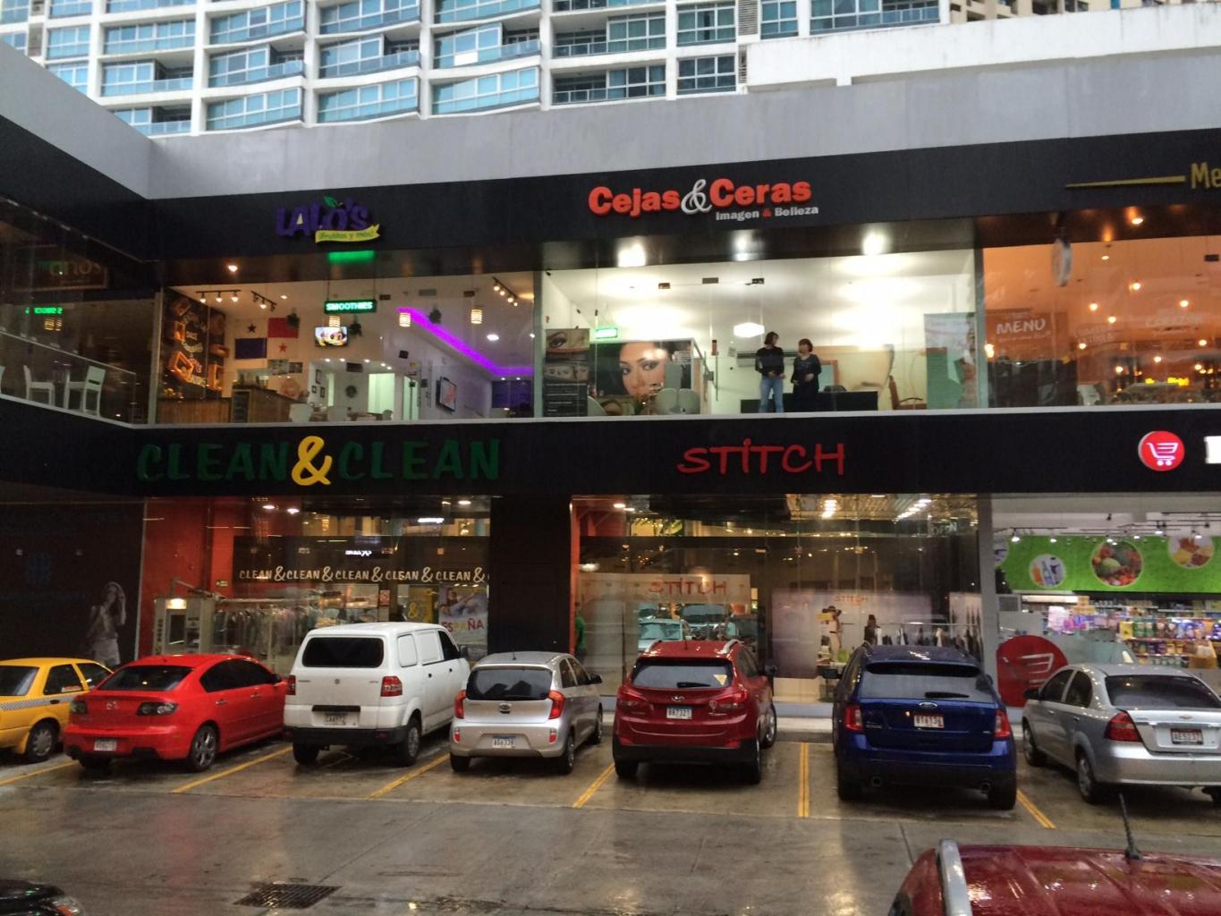 Alquilo exclusivo local comercial en avenida balboa 