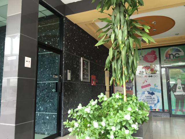 Alquiler de oficina avenida balboa panama 15 1994 ams negociandotuinmueble