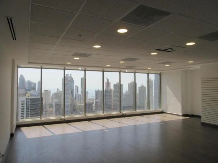 Excelente oficina en alquiler en torre bicsa, 16-1528 nbh — 2