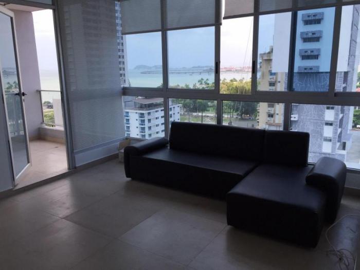 Apartment for sale in av balboa, panama