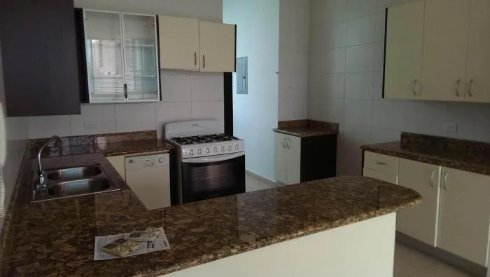 Apartamento en venta en av balboa, panama 162917 nbh — 2