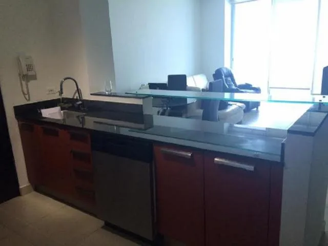 En alquiler bello apartamento en avenida balboa — 4
