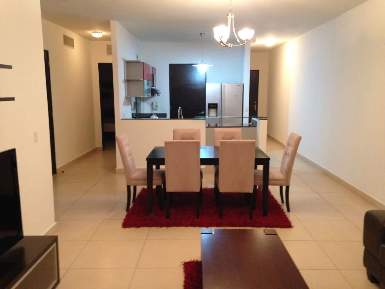 Se alquila apartamento amoblado frente al mar — 2