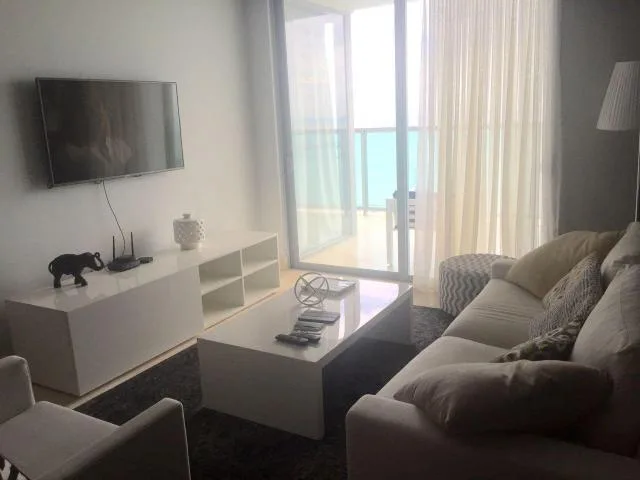  se alquila apartamento full amoblado en av balboa  — 4