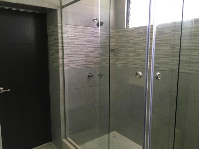 Splendid apartment with white line in avenida balboa. lr 16-2909.