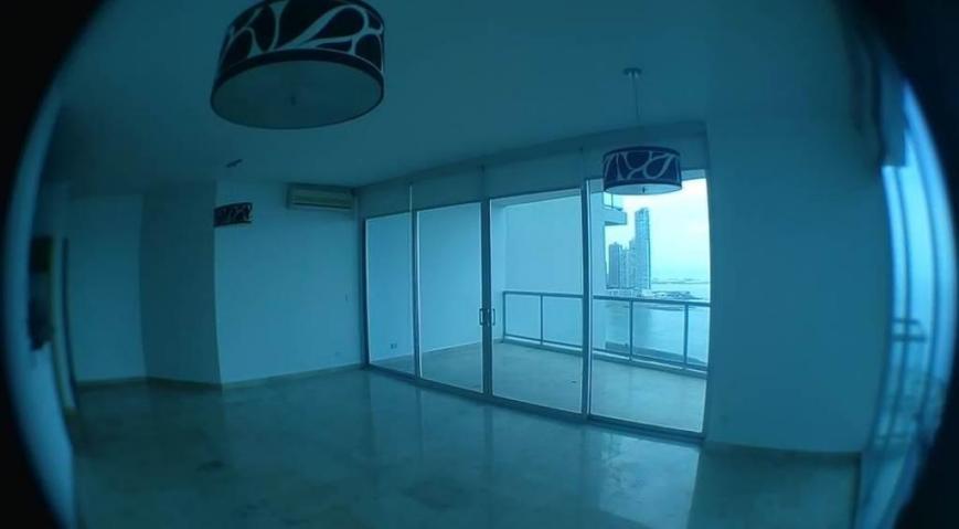Excelente apartamento con linea blanca en avenida balboa. lr 16-2734.