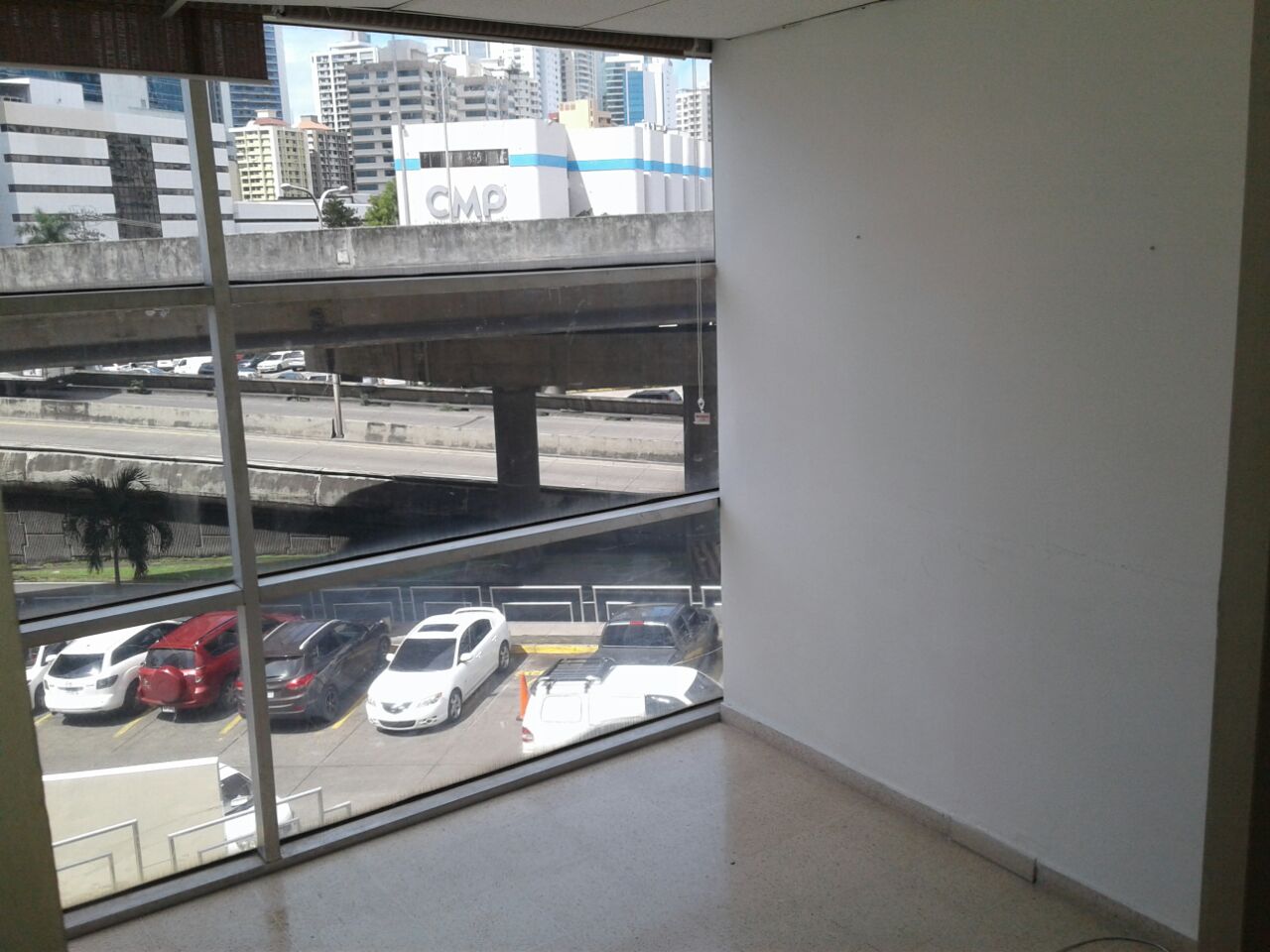 Office for rent in plaza balboa