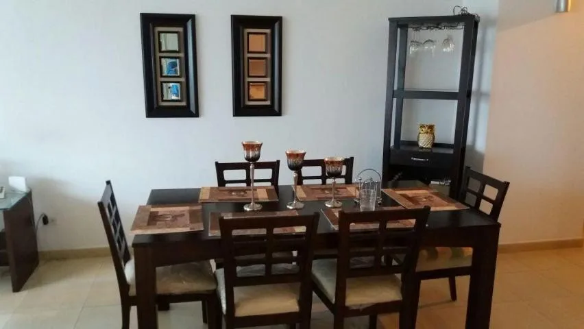 En alquiler exclusivo apartamento,2 recamaras, avenida balboa — 3