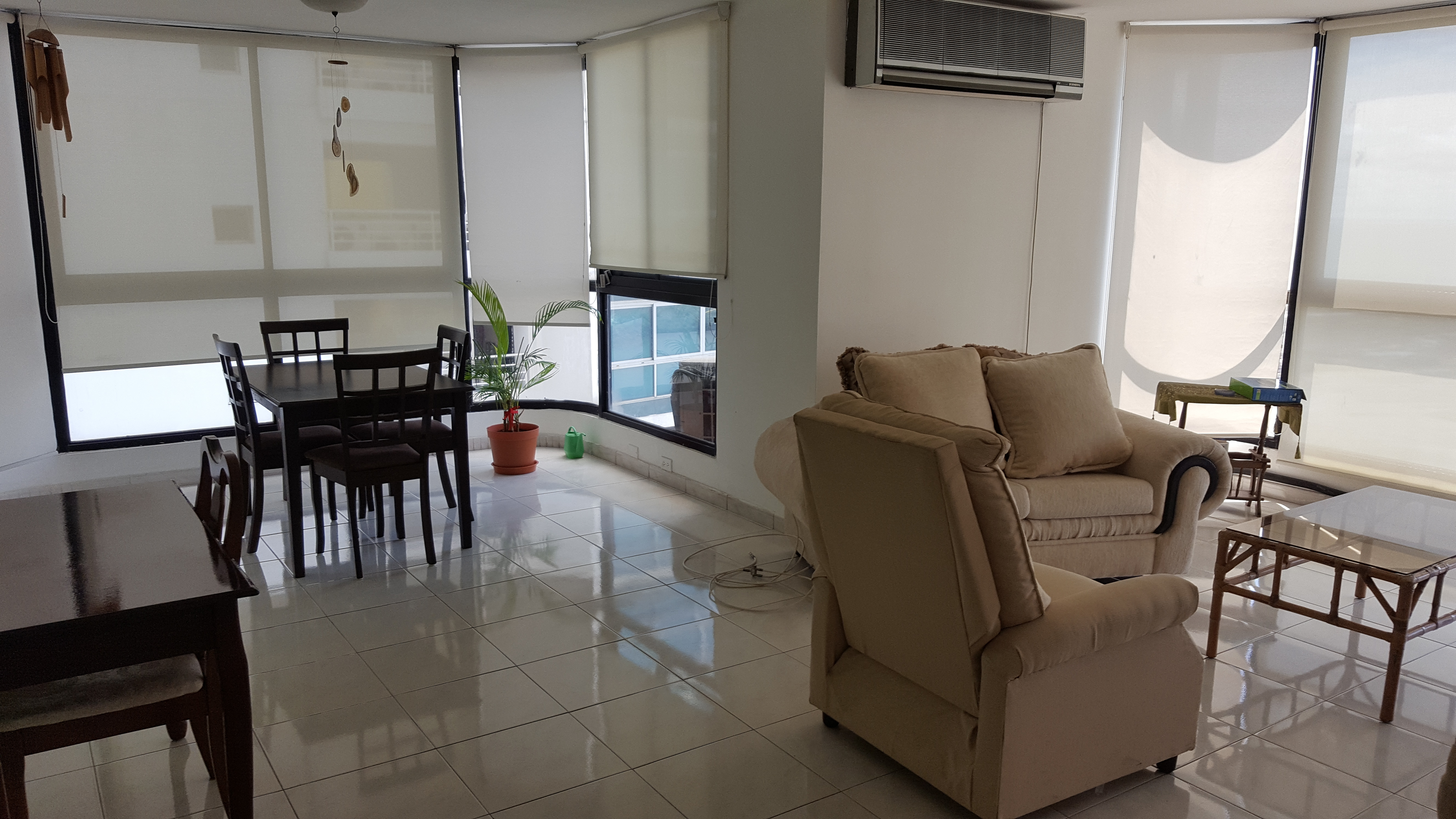 Alquilo apt en avenida balboa amoblado