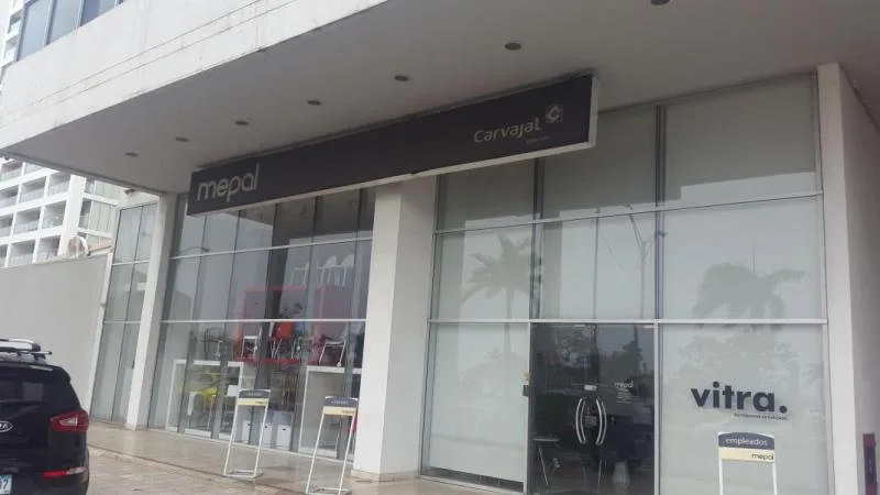 Local comercial en alquiler 225m2 panama, avenida balboa — 5