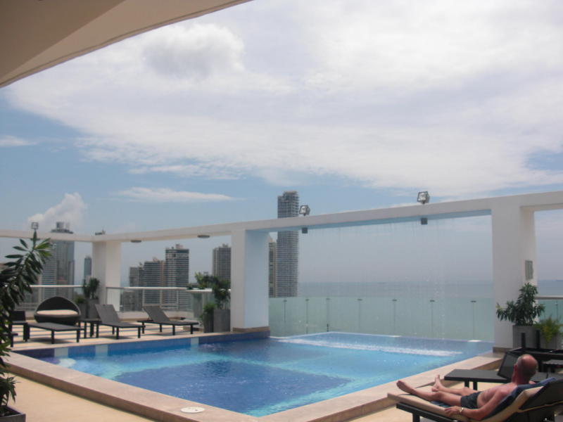Apartment for rent 100m2 panama, avenida balboa .rtq