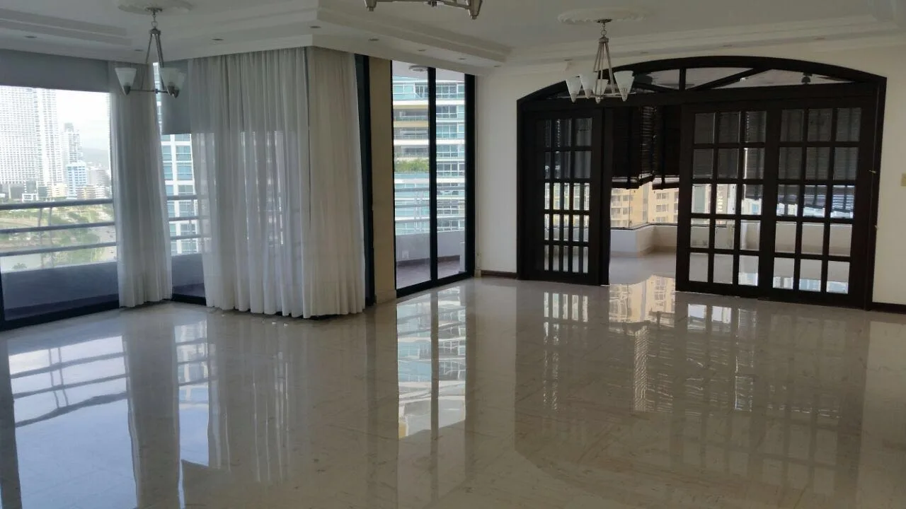 Avenida balboa, apartamento en alquiler — 3