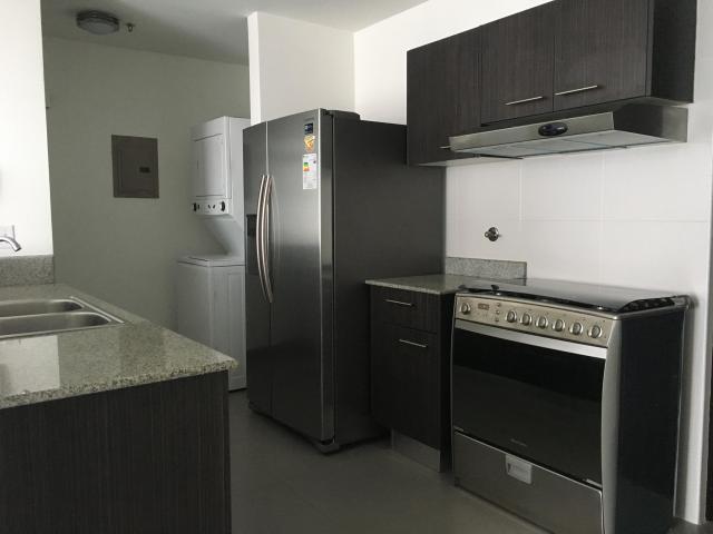 Alquiler amplio apartamento excelente ubicacion 16-4489