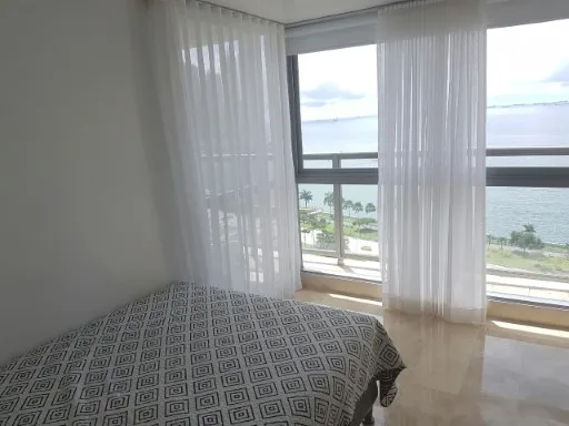 Maravilloso y amplio apartamento de lujo insuperable vista av balboa pg334 — 2