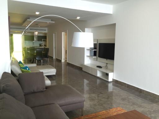 Beautiful apartment ful furnished beautiful decoration in av balboa pg46