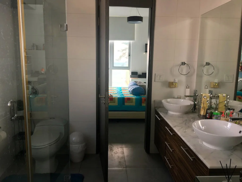 Alquilo apartamento en la ave. balboa mls #16-4735 dc — 2