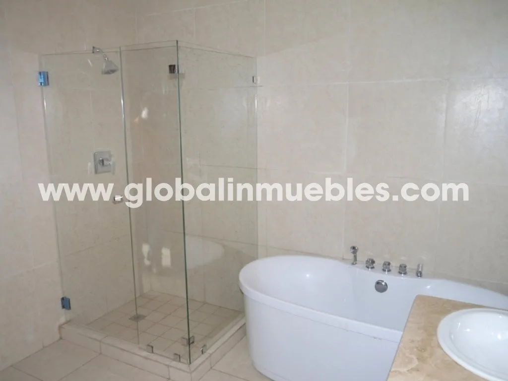 Oportunidad rivage vista al mar, piso alto y 2 parking — 2