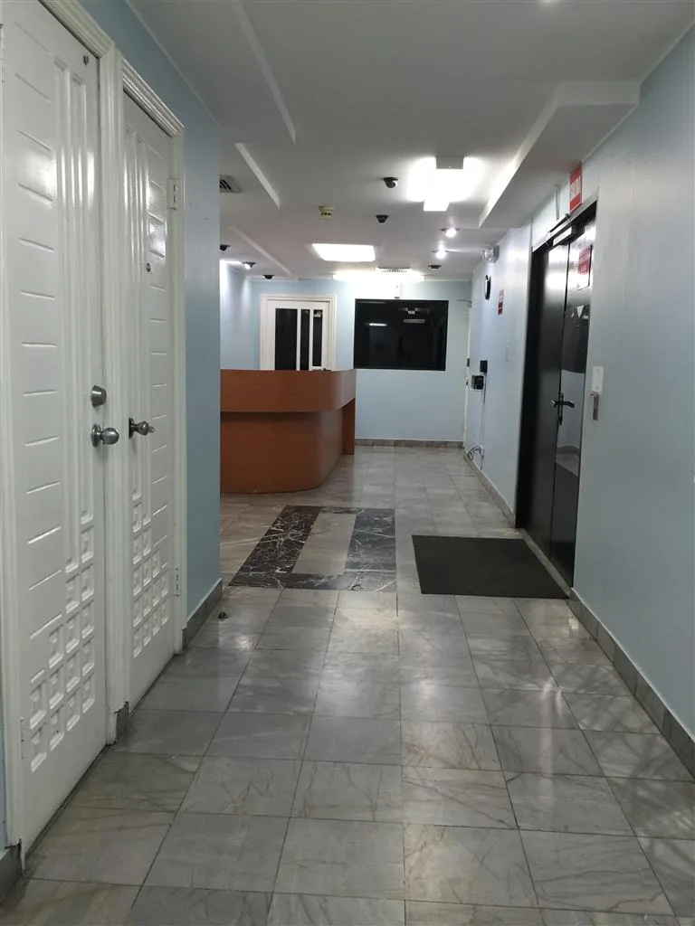 Magnifica oficina en alquiler en edificio bac (id 10603)  — 4