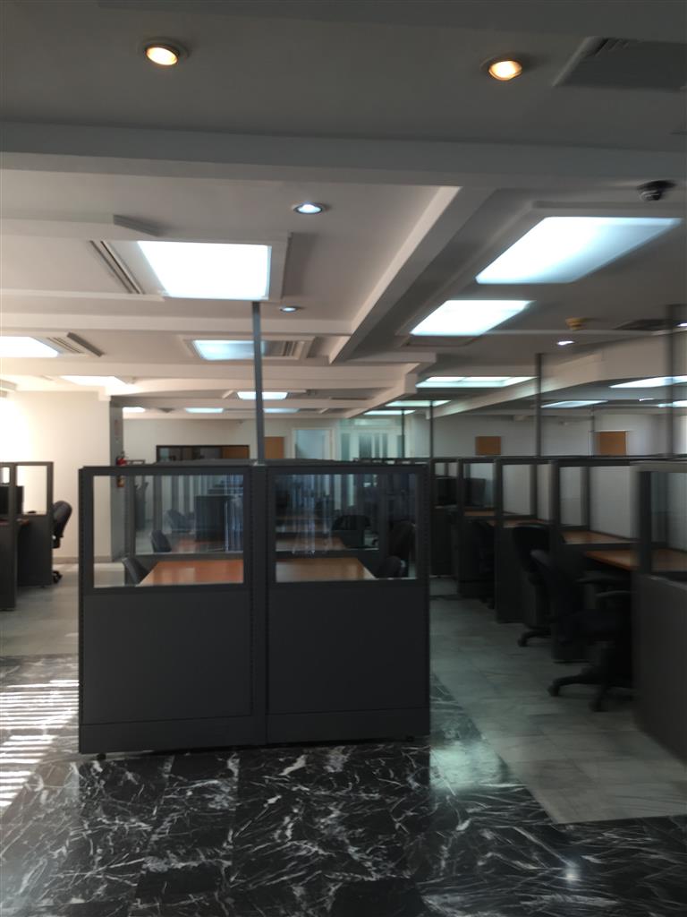 Magnifica oficina en alquiler en edificio bac (id 10603) 