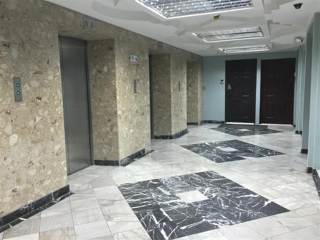 Oficina en alquiler en la torre bac  (id 10604) — 4
