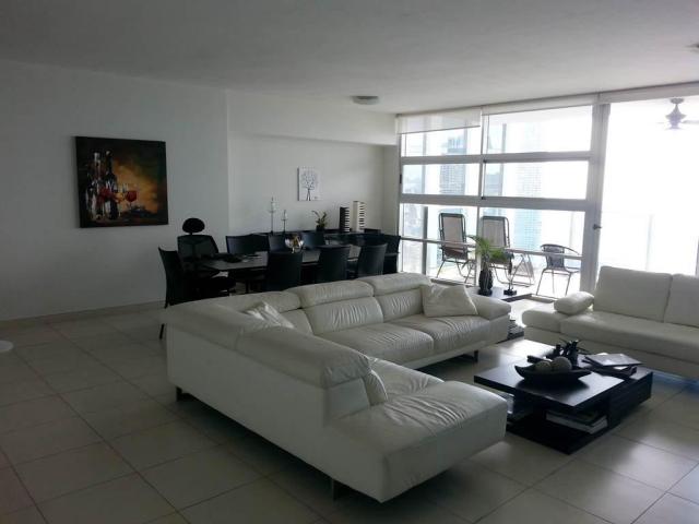 Elegant apartment in avenida balboa vl 16-45