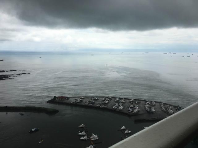 For rent, 2 bedrooms, in avenida balboa. mh