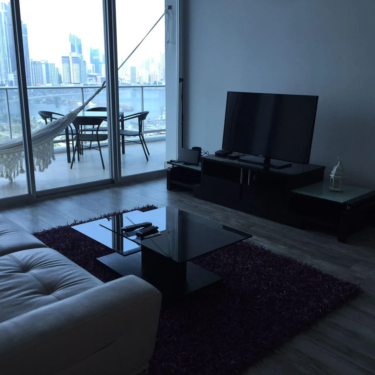 Alquilo hermoso apartamento vista al mar, avenida balboa  — 3