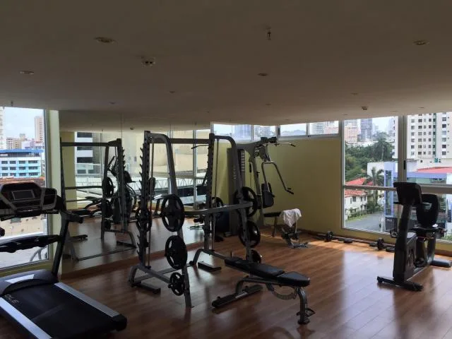 Espectacular apartamento en avenida balboa  vl  15-2551 — 2