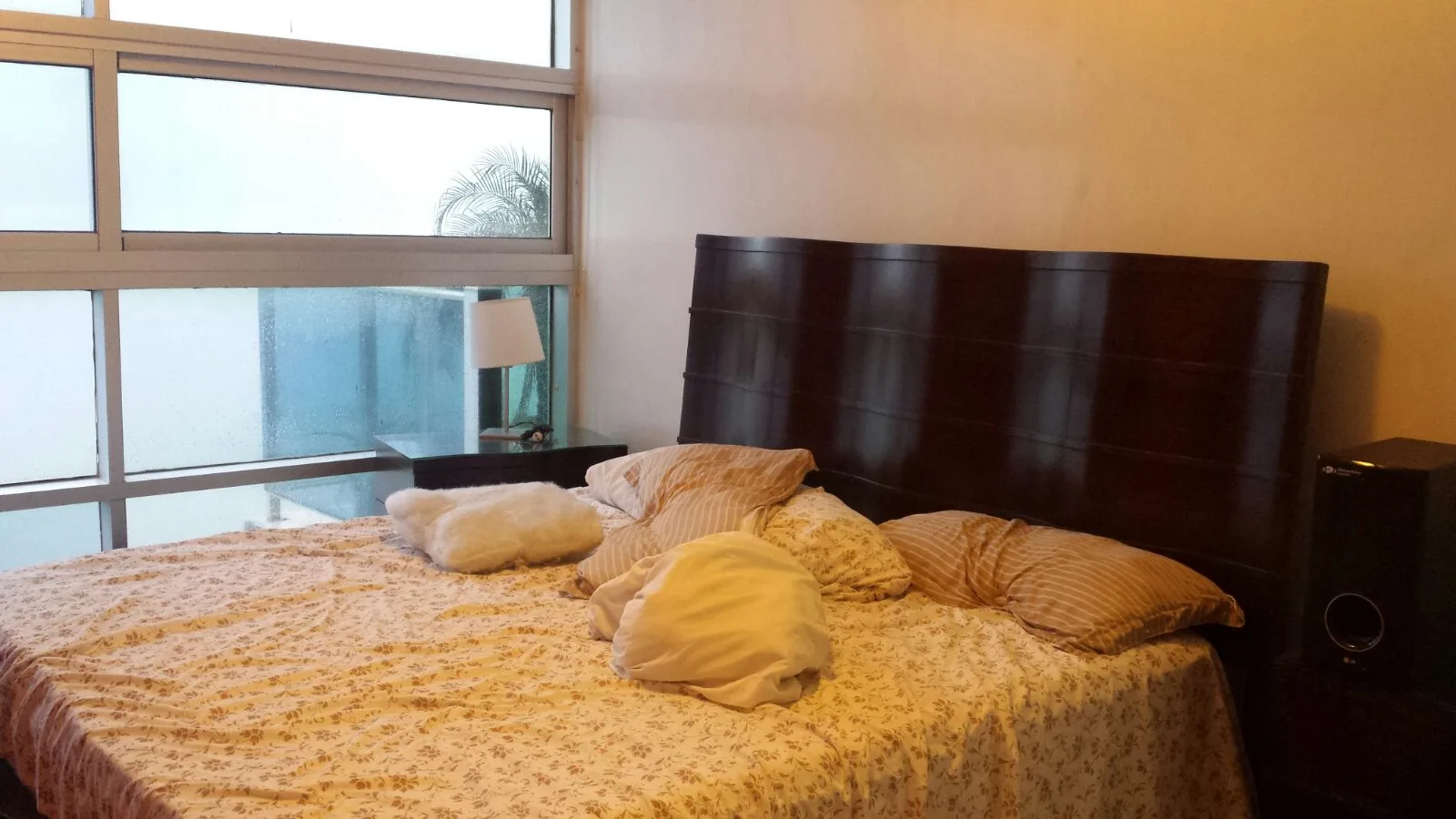 Alquilo apartamento amoblado avebalboa waters 2rec id6312 — 2