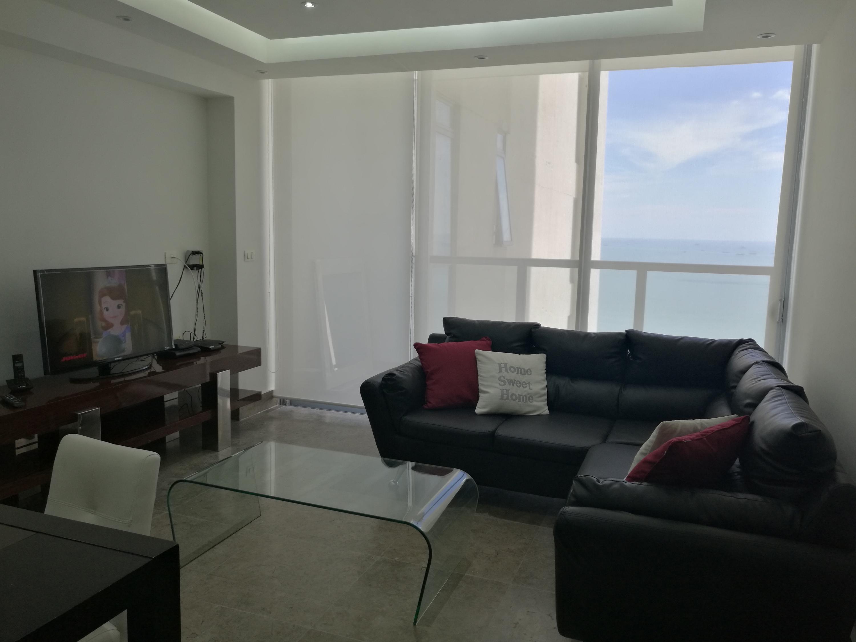 Furnished apartment for rent avenida balboa sea view