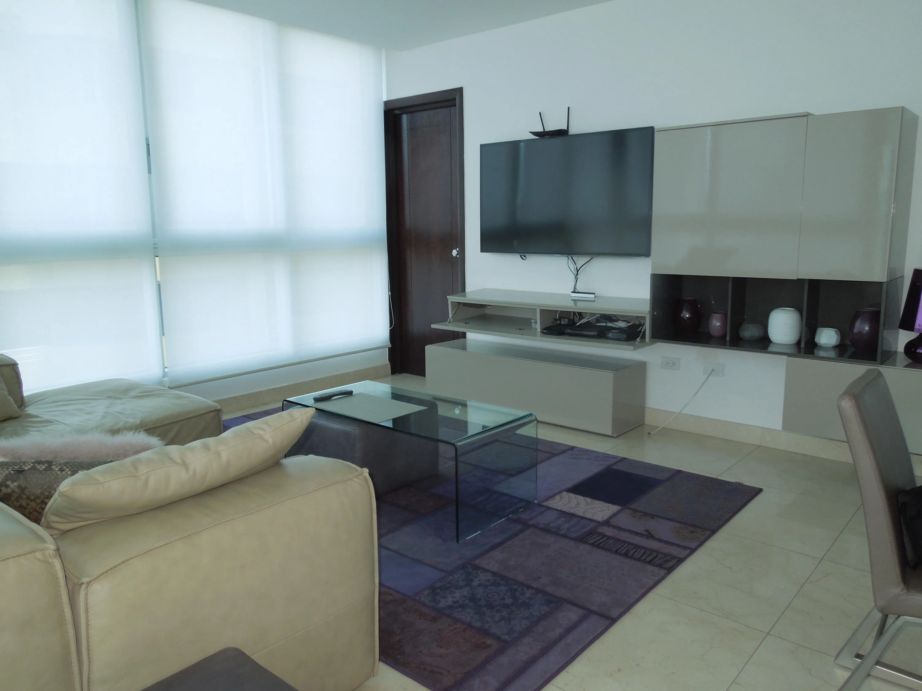 Alquilo apartamento amoblado, vista al mar, avenida balboa  — 2