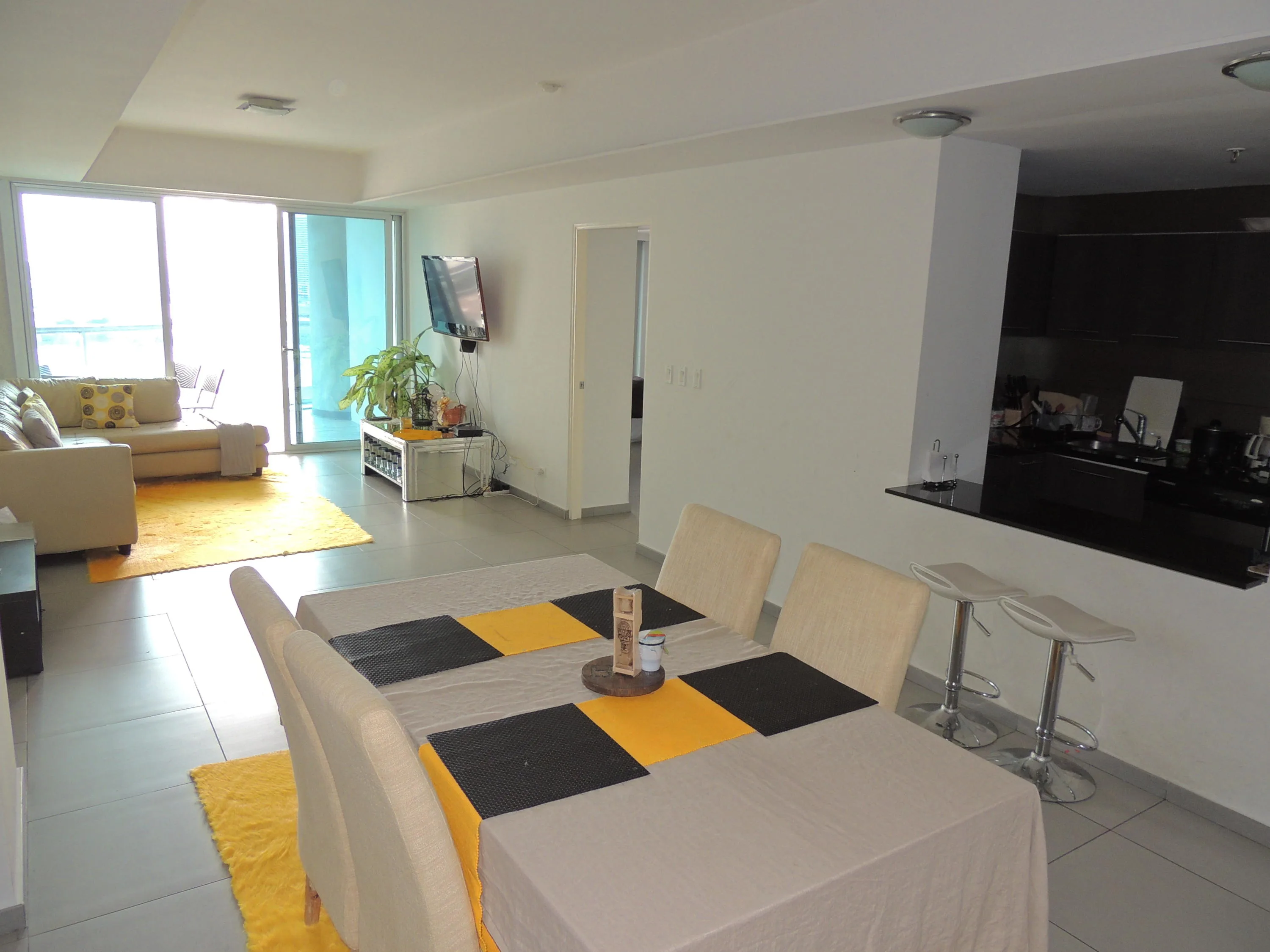 Alquilo hermoso y lujoso apartamento avenida balboa  — 3