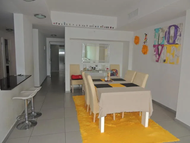 Apartamento en alquiler avenida balboa ifr 16-4941 — 4
