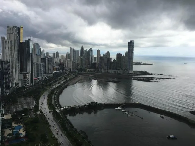 En venta bello apartamento 2 recamaras en avenida balboa. mh — 2