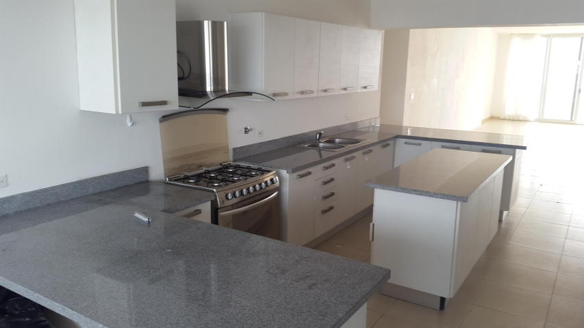 Apartamento en venta av balboa 16 422 * lt