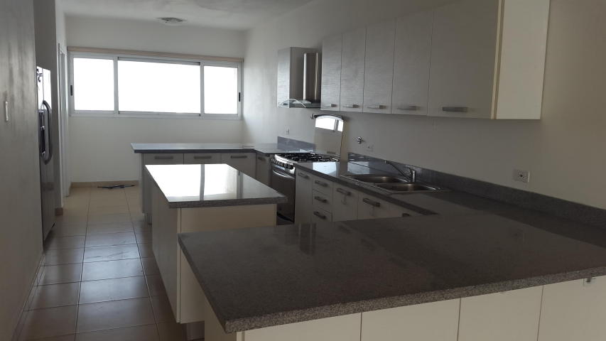 Apartamento en venta av balboa 16 422 * lt