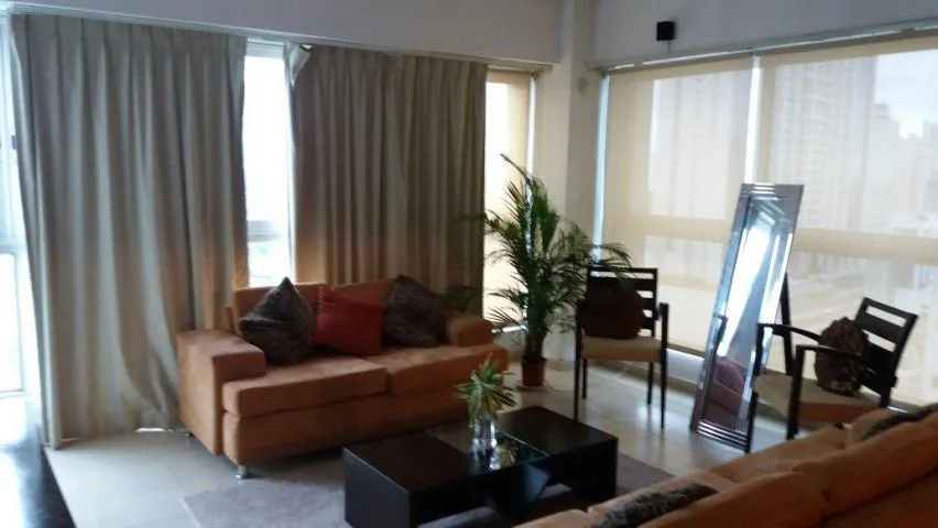 En alquiler exclusivo apartamento en avenida balboa. mh — 3