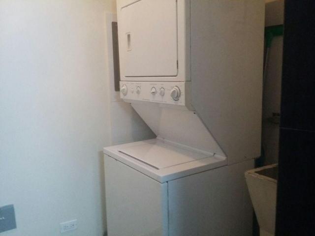 Furnished apartment in av balboa.