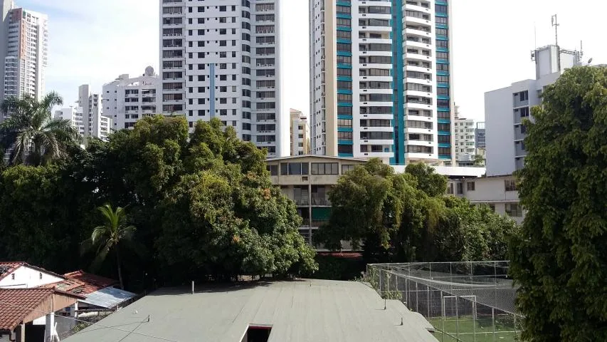 Alquiler de apartamento en el cangrejo  — 2